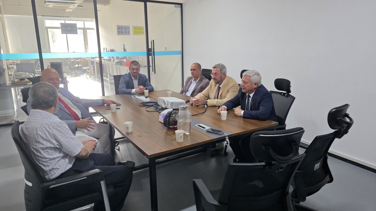 МЕМОРАНДУМ ЗА СЪТРУДНИЧЕСТВО С ИНСТИТУТА ДЖОНШАН снимка 5